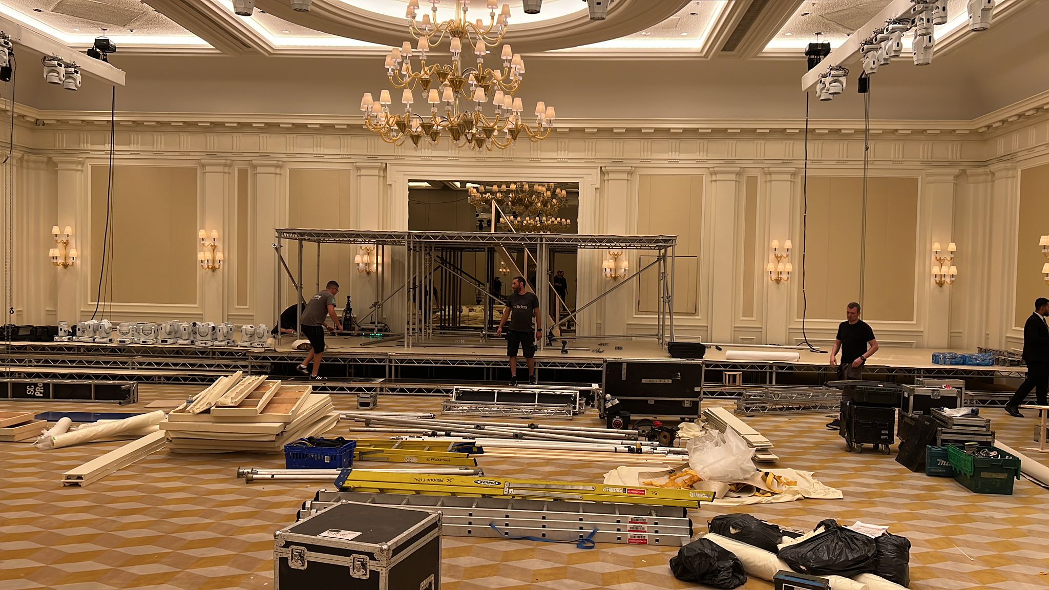 Event Consulting & Site Coordination for a Multi-Zone Expo in Central London